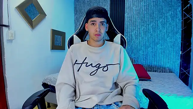 Mike 0233  online show from 5, 12, 2025