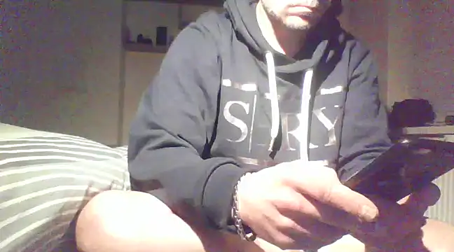 Snapshot of Franc113 chatting on 17, 3, 2025 Franc113 online show from 17, 3, 2025