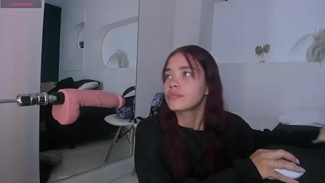 violeth hill online show from 19, 9, 2025