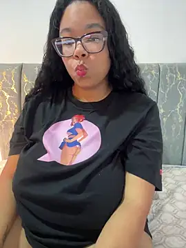 Snapshot of XMara chatting on 10, 2, 2026 XMara online show from 10, 2, 2026