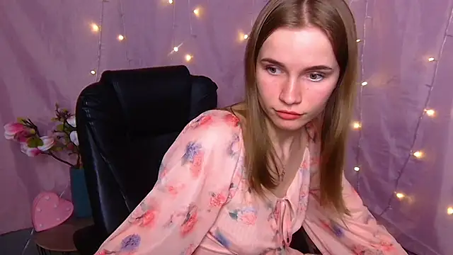 Snapshot of MargaritaKiss chatting on 8, 3, 2026 MargaritaKiss online show from 8, 3, 2026