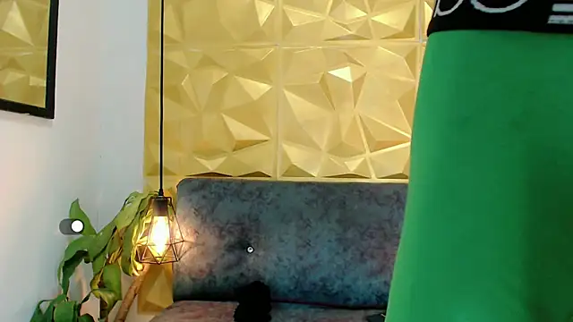 Snapshot of SexyJuliii21 chatting on 20, 3, 2025 SexyJuliii21 online show from 20, 3, 2025