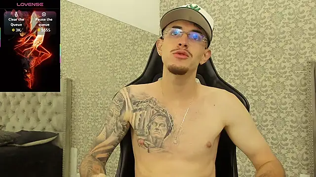 Snapshot of CodyWalkerR chatting on 8, 11, 2025 CodyWalkerR online show from 8, 11, 2025