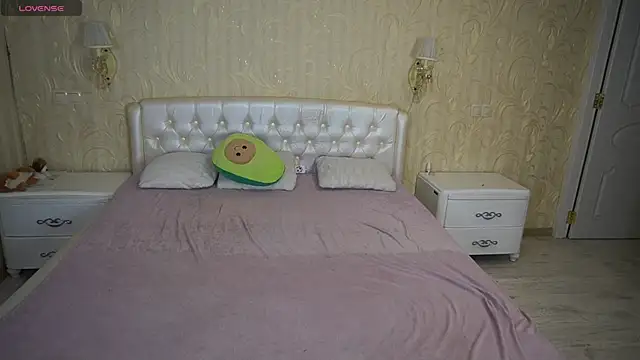 LunaaMayy online show from 19, 11, 2025