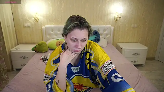 LunaaMayy online show from 17, 2, 2026