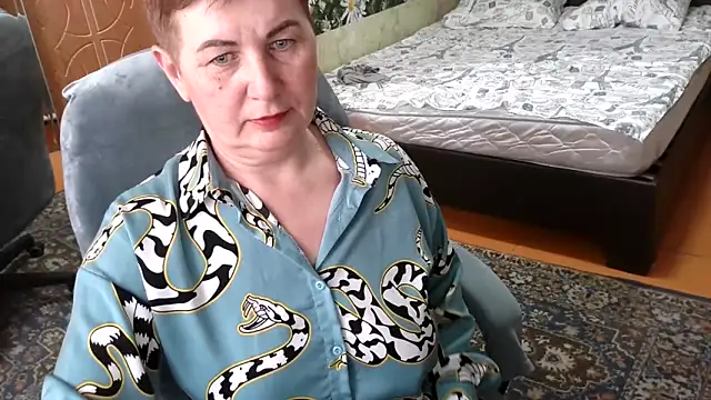 NicoleOlla online show from 13, 2, 2025