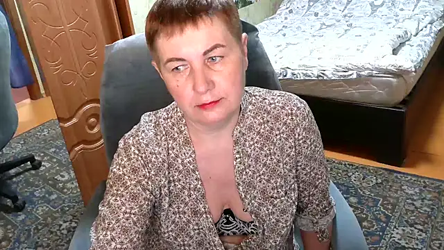 NicoleOlla online show from 14, 2, 2025