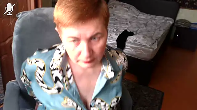 NicoleOlla online show from 28, 2, 2025