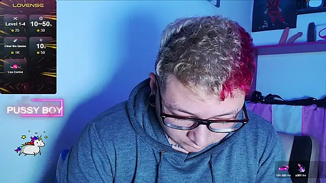 Snapshot of princeFtm chatting on 5, 1, 2025 princeFtm online show from 5, 1, 2025