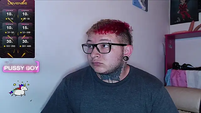 Snapshot of princeFtm chatting on 10, 1, 2025 princeFtm online show from 10, 1, 2025