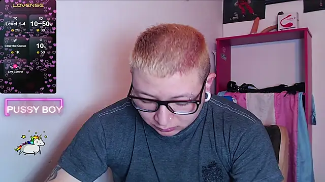 Snapshot of princeFtm chatting on 22, 1, 2025 princeFtm online show from 22, 1, 2025