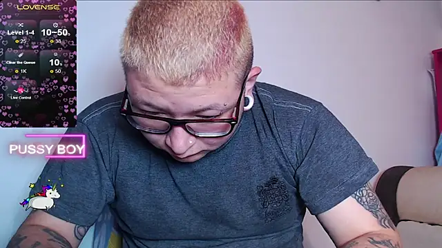 Snapshot of princeFtm chatting on 22, 1, 2025 princeFtm online show from 22, 1, 2025