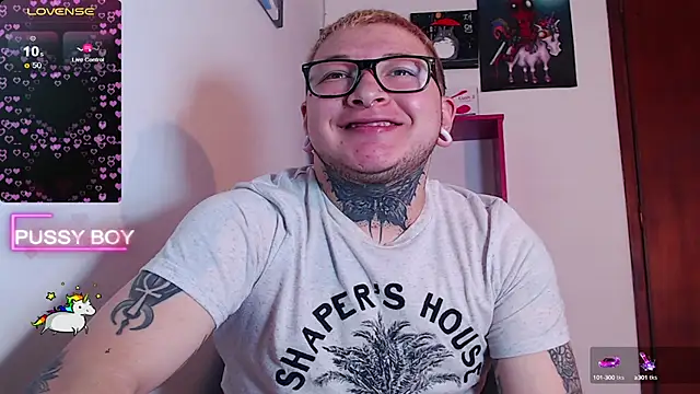 Snapshot of princeFtm chatting on 26, 1, 2025 princeFtm online show from 26, 1, 2025