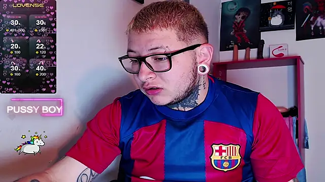 Snapshot of princeFtm chatting on 9, 2, 2025 princeFtm online show from 9, 2, 2025