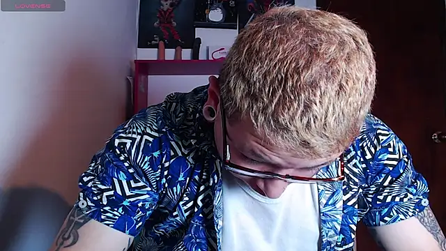 Snapshot of princeFtm chatting on 14, 2, 2025 princeFtm online show from 14, 2, 2025