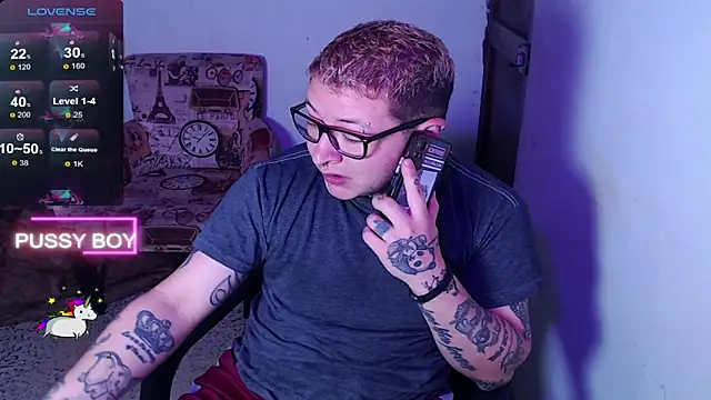 Snapshot of princeFtm chatting on 22, 2, 2025 princeFtm online show from 22, 2, 2025