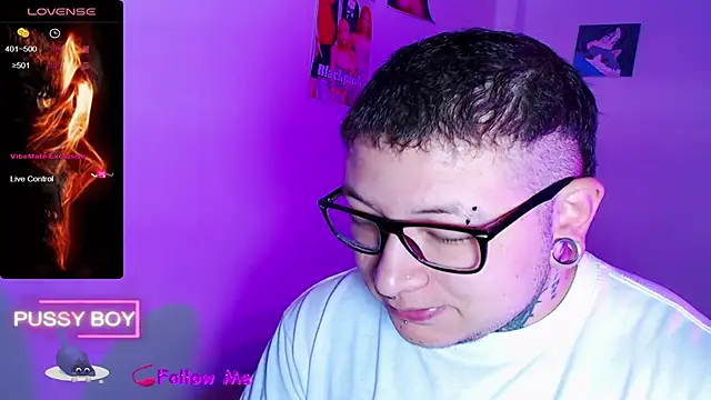 Snapshot of princeFtm chatting on 12, 11, 2025 princeFtm online show from 12, 11, 2025