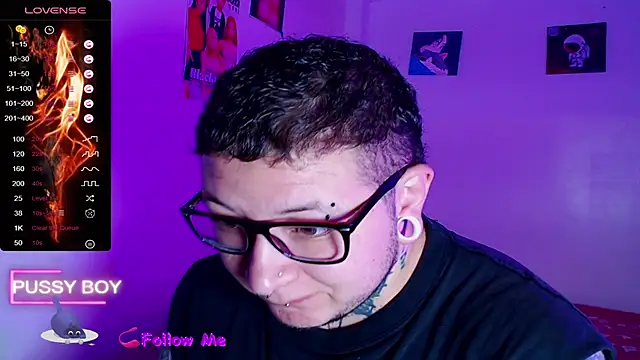 Snapshot of princeFtm chatting on 27, 11, 2025 princeFtm online show from 27, 11, 2025