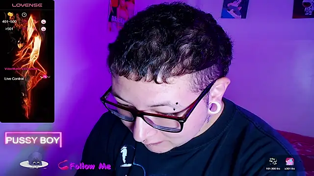 Snapshot of princeFtm chatting on 30, 11, 2025 princeFtm online show from 30, 11, 2025