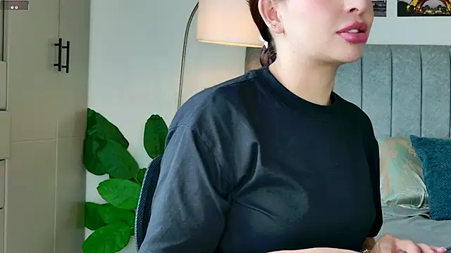 caralella online show from 24, 2, 2026