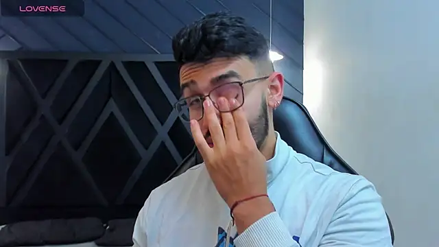 Liam Kleiin online show from 20, 10, 2025