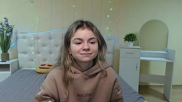 TinaRedly online show from 21, 1, 2025