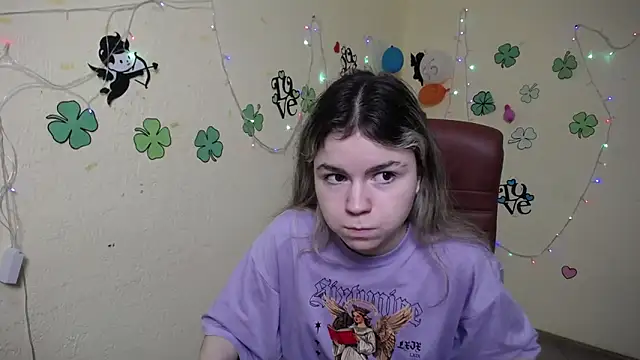 TinaRedly online show from 14, 3, 2025