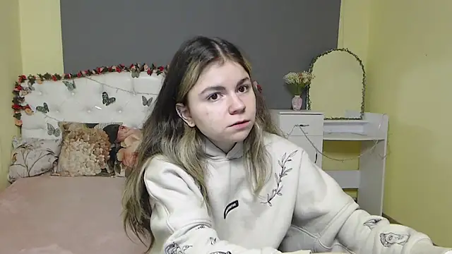 TinaRedly online show from 19, 2, 2026