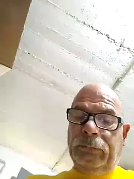 Snapshot of bottomhairy chatting on 12, 5, 2026 bottomhairy online show from 12, 5, 2026