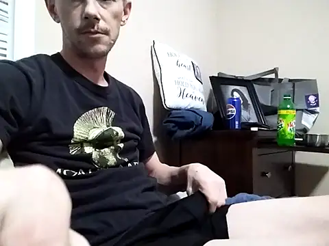 Snapshot of elmerfuddin87 chatting on 20, 3, 2025 elmerfuddin87 online show from 20, 3, 2025