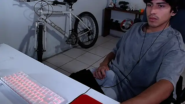 Thieves9 online show from 4, 11, 2025