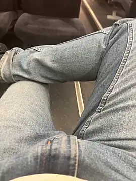 maleesa online show from 15, 4, 2026