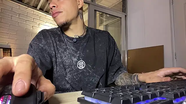 Osiiriis online show from 21, 4, 2026