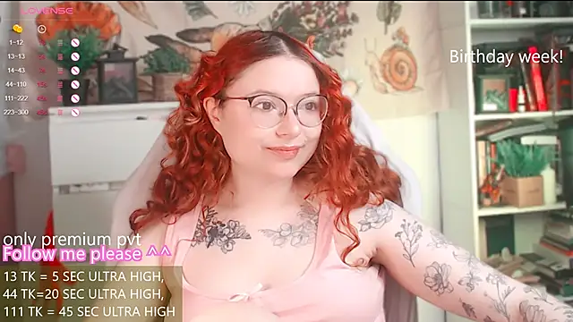 Snapshot of me__hanna chatting on 28, 2, 2026 me hanna online show from 28, 2, 2026