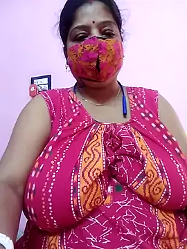 Snapshot of Kayra_34 chatting on 8, 11, 2025 Kayra 34 online show from 8, 11, 2025