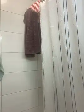 Snapshot of Elrubiolargo chatting on 25, 12, 2024 Elrubiolargo online show from 25, 12, 2024