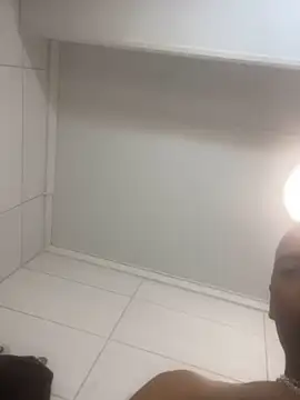 Snapshot of Elrubiolargo chatting on 4, 2, 2025 Elrubiolargo online show from 4, 2, 2025