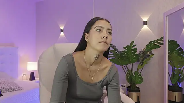 Snapshot of miagomezweb1 chatting on 27, 11, 2025 miagomezweb1 online show from 27, 11, 2025