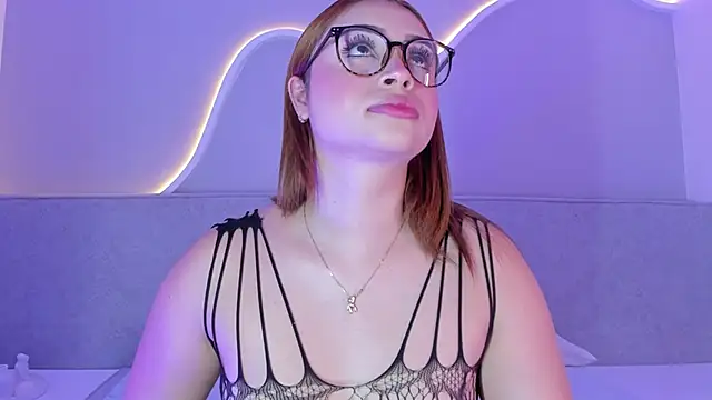 Snapshot of sophia_98 chatting on 18, 6, 2026 sophia 98 online show from 18, 6, 2026