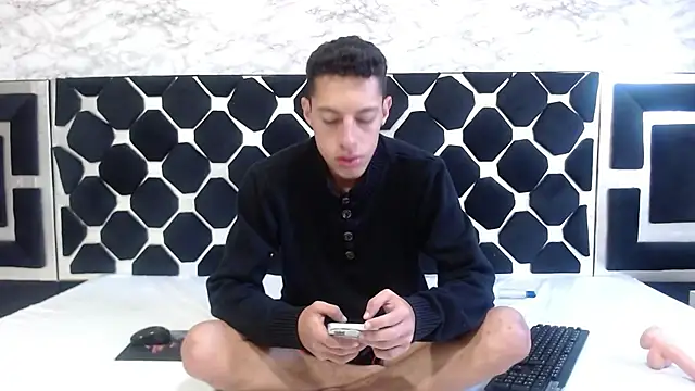 Snapshot of thiago19s chatting on 14, 1, 2025 thiago19s online show from 14, 1, 2025