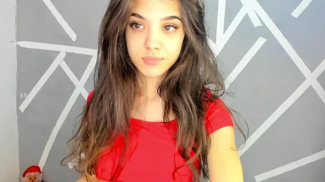 Snapshot of BabyAylin chatting on 21, 12, 2024 BabyAylin online show from 21, 12, 2024
