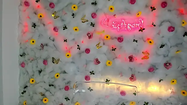 Snapshot of BabyAylin chatting on 21, 1, 2025 BabyAylin online show from 21, 1, 2025