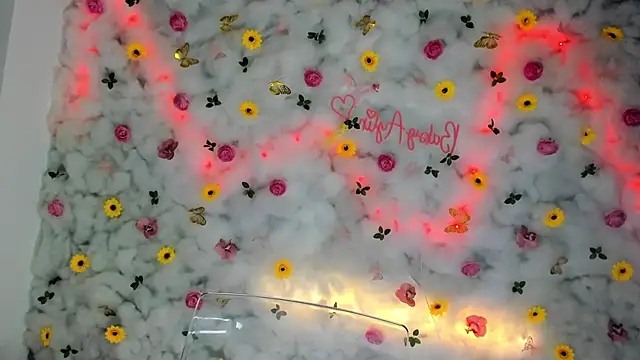 Snapshot of BabyAylin chatting on 23, 2, 2025 BabyAylin online show from 23, 2, 2025