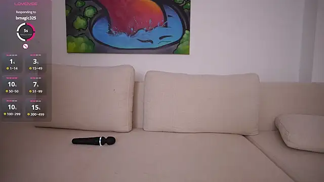 Snapshot of cuteface_bigass_ chatting on 11, 11, 2025 cuteface bigass online show from 11, 11, 2025