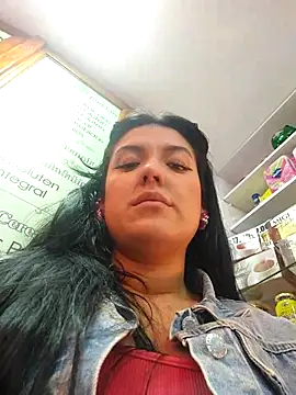 Sophie-hatter online show from 26, 2, 2025