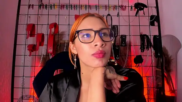 Snapshot of charrlotte_quinn chatting on 14, 2, 2025 charrlotte quinn online show from 14, 2, 2025