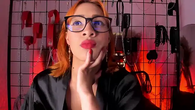 Snapshot of charrlotte_quinn chatting on 15, 2, 2025 charrlotte quinn online show from 15, 2, 2025