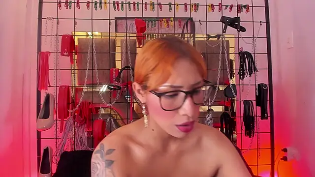 Snapshot of charrlotte_quinn chatting on 3, 3, 2025 charrlotte quinn online show from 3, 3, 2025