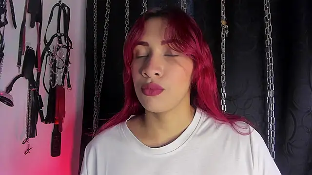 Snapshot of charrlotte_quinn chatting on 16, 2, 2026 charrlotte quinn online show from 16, 2, 2026