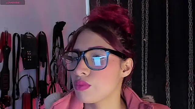 charrlotte quinn online show from 1, 7, 2026